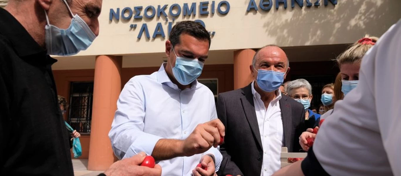 Στο Λαϊκό νοσοκομείο ο Α.Τσίπρας: «Η συλλογική ανάσταση θα έρθει με αγώνες και διεκδικήσεις» (φώτο)